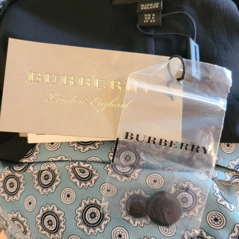 Burberry Agatha Pale Stone Silk Trench Dress -NWT - Picture 13 of 14
